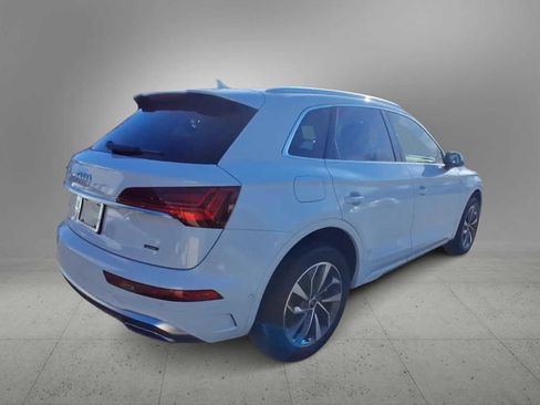 Certified 2023 Audi Q5 2.0T Prestige w/ Prestige Package image 8