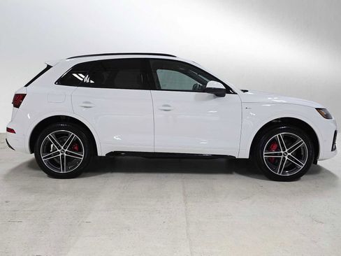 Used 2024 Audi Q5 e Prestige image 2