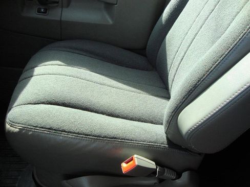 Used 2023 GMC Savana 2500 w/ Driver Convenience Package image 10