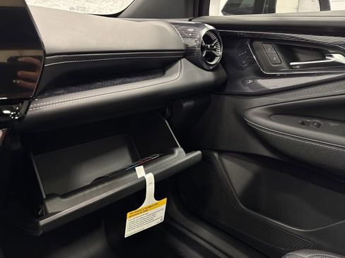 New 2026 Chevrolet Blazer EV LT image 18