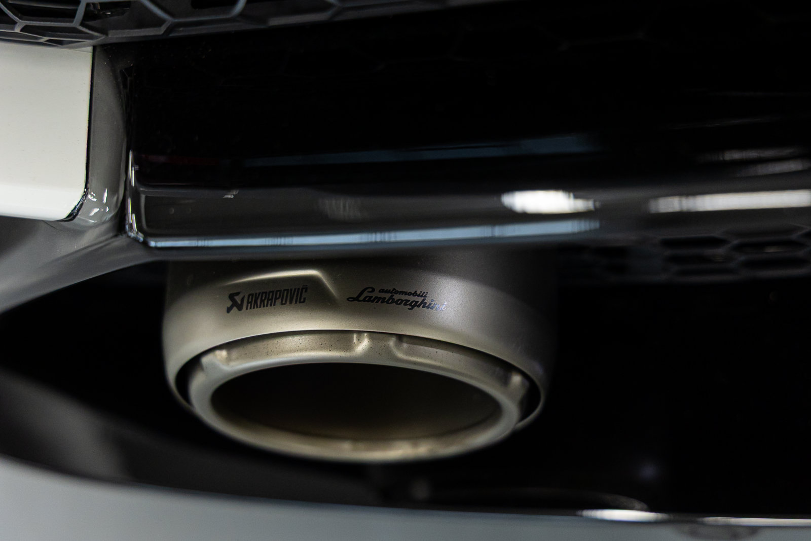 Used 2024 Lamborghini Huracan EVO AWD/4WD image 25