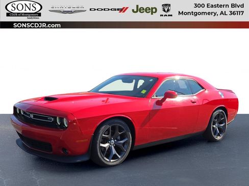 Used 2022 Dodge Challenger GT image 1