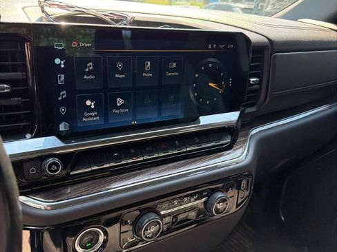 Used 2023 Chevrolet Silverado 1500 LT Trail Boss AWD/4WD image 33