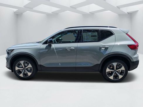 New 2026 Volvo XC40 B4 Plus w/ Protection Package Premier FWD image 6