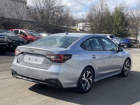 Used 2023 Subaru Legacy Premium image 5