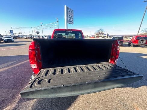 Used 2017 RAM 1500 Tradesman w/ Power & Remote Entry Group image 10