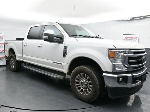 Used 2021 Ford F250 Lariat w/ Lariat Value Package image 2