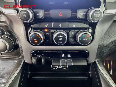 Used 2023 RAM 1500 Big Horn AWD/4WD image 22