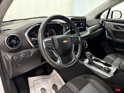 Used 2023 Chevrolet Blazer LT image 19