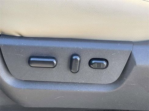 Used 2015 Ford F350 Lariat w/ Lariat Ultimate Package image 17