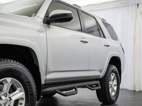 Used 2019 Toyota 4Runner SR5 RWD image 35