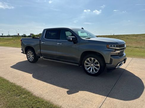 Used 2019 Chevrolet Silverado 1500 High Country AWD/4WD image 15