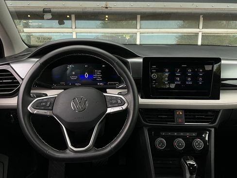 Used 2025 Volkswagen Taos S image 12