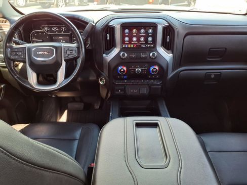 Used 2021 GMC Sierra 2500 SLT w/ SLT Convenience Package image 10