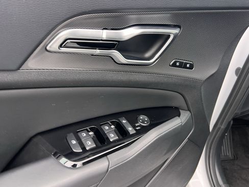 Certified 2024 Kia Sportage SX image 24