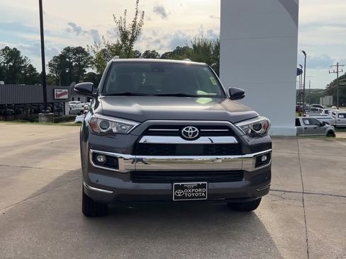 Used 2021 Toyota 4Runner Limited image 9