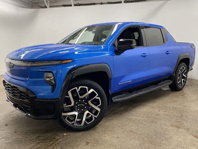 Used 2025 Chevrolet Silverado EV RST
