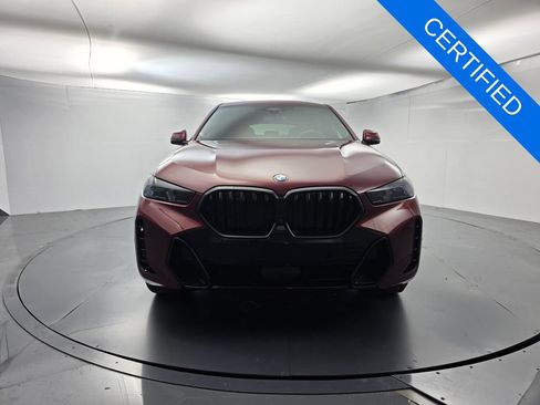 Used 2025 BMW X6 xDrive40i w/ Executive Package AWD/4WD image 2