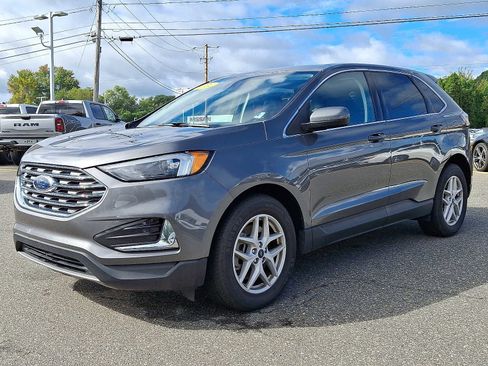 Used 2022 Ford Edge SEL image 3