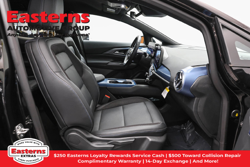 Used 2024 Chevrolet Equinox EV LT w/ LPO, All-Weather Mat Package FWD image 24