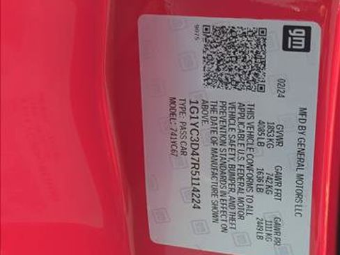 Used 2024 Chevrolet Corvette Stingray Premium Conv w/ 3LT RWD image 25