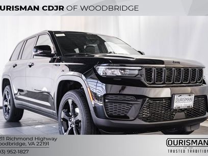 New 2025 Jeep Grand Cherokee 4WD