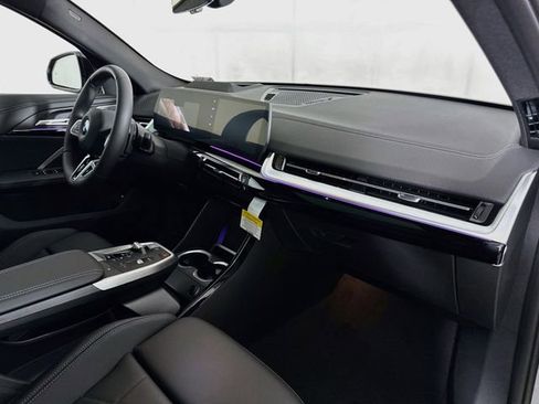 New 2026 BMW X2 xDrive28i w/ Technology Package AWD/4WD image 30
