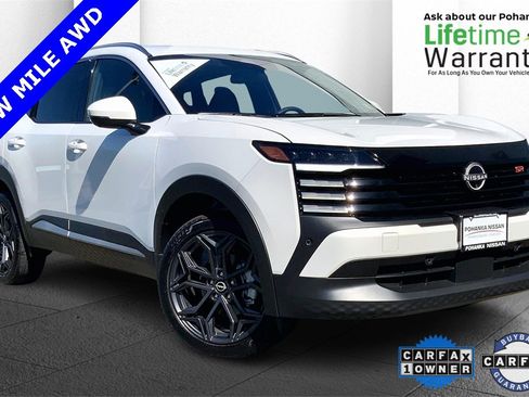 Used 2025 Nissan Kicks SR image 1