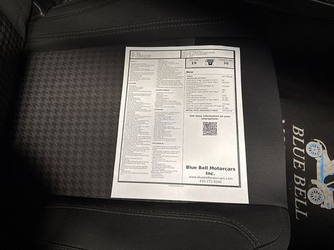 Used 2018 Dodge Challenger SXT w/ Blacktop Package RWD image 54