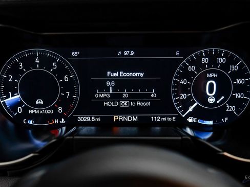 Used 2021 Ford Mustang Shelby GT500 w/ Carbon Fiber Track Pack image 76