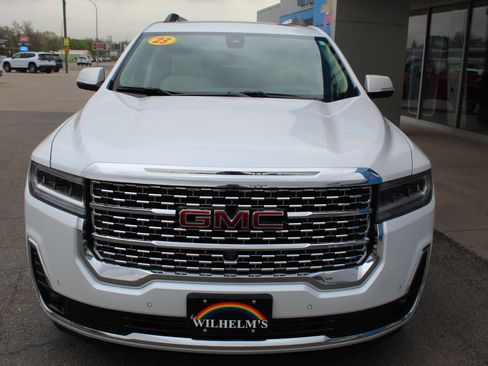 Certified 2023 GMC Acadia Denali w/ Denali Ultimate Package AWD/4WD image 5
