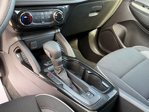 Used 2025 Chevrolet TrailBlazer LT image 23