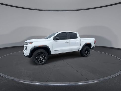 Used 2024 GMC Canyon Elevation RWD image 4
