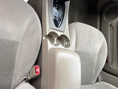 Used 2003 Ford Taurus SE image 28