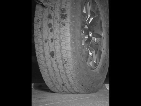 Certified 2023 Toyota Tacoma TRD Off-Road AWD/4WD image 14