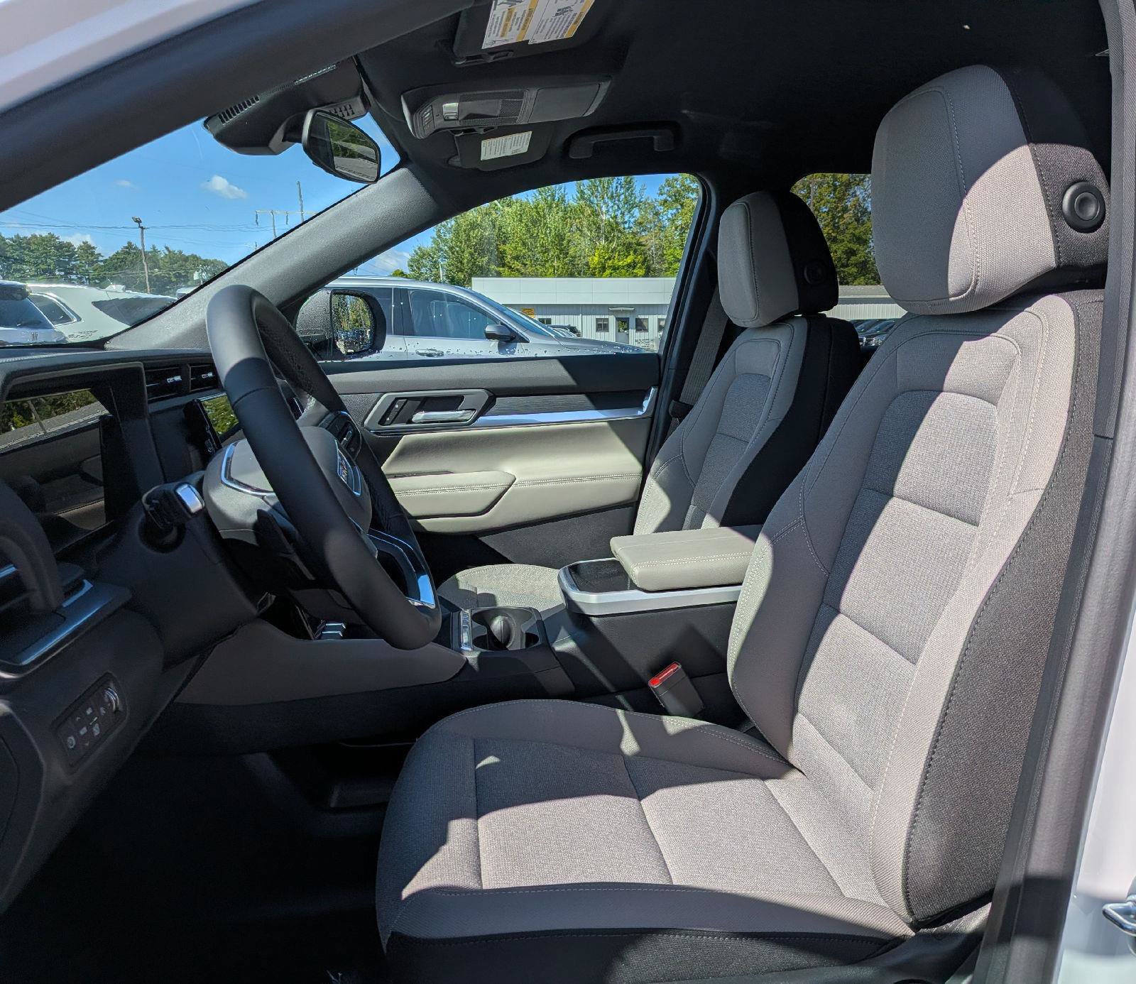 New 2027 GMC Terrain Elevation AWD/4WD image 11