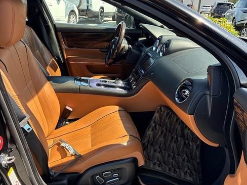 Used 2012 Jaguar XJ L Supercharged RWD image 19