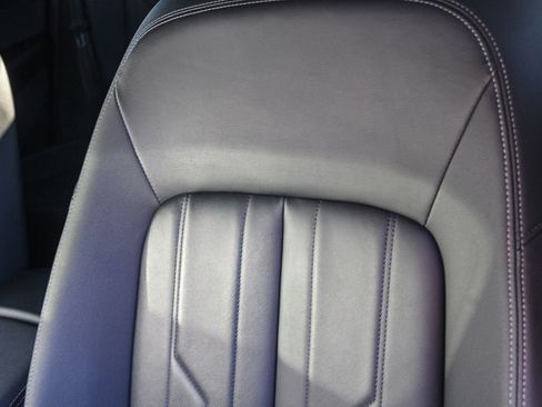 Certified 2022 Audi e-tron Premium w/ Convenience Plus Package image 28