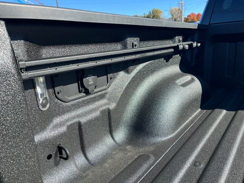 New 2026 RAM 1500 Big Horn AWD/4WD image 32