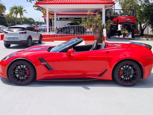 Used 2017 Chevrolet Corvette Grand Sport RWD image 5