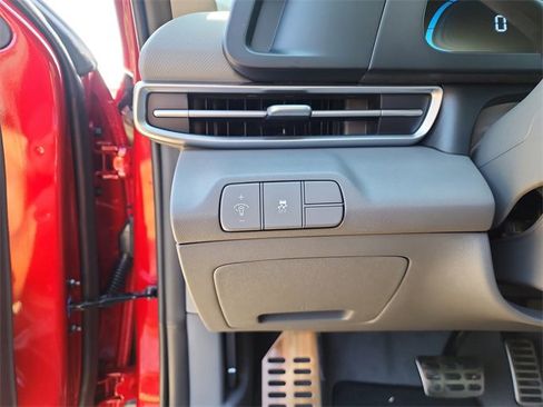 New 2025 Hyundai Elantra Sport image 22