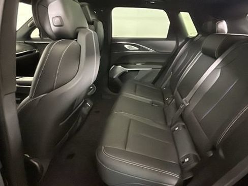 Used 2024 Cadillac Lyriq Sport AWD/4WD image 28