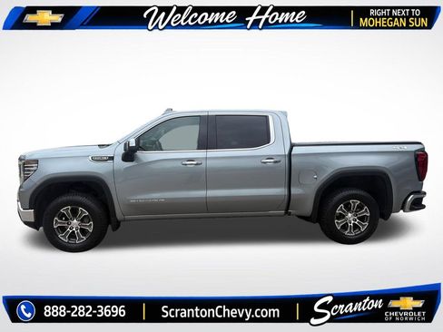 Used 2025 GMC Sierra 1500 SLT AWD/4WD image 2