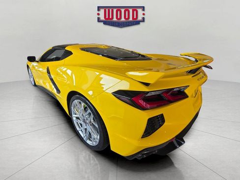 New 2026 Chevrolet Corvette Stingray Premium Cpe w/ Z51 Performance Package RWD image 4