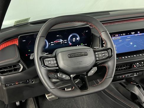 Used 2025 Dodge Charger R/T Scat Pack w/ Track Pack image 15