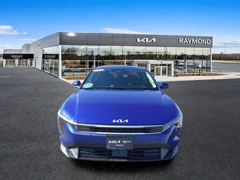 Certified 2025 Kia K4 FWD image 9