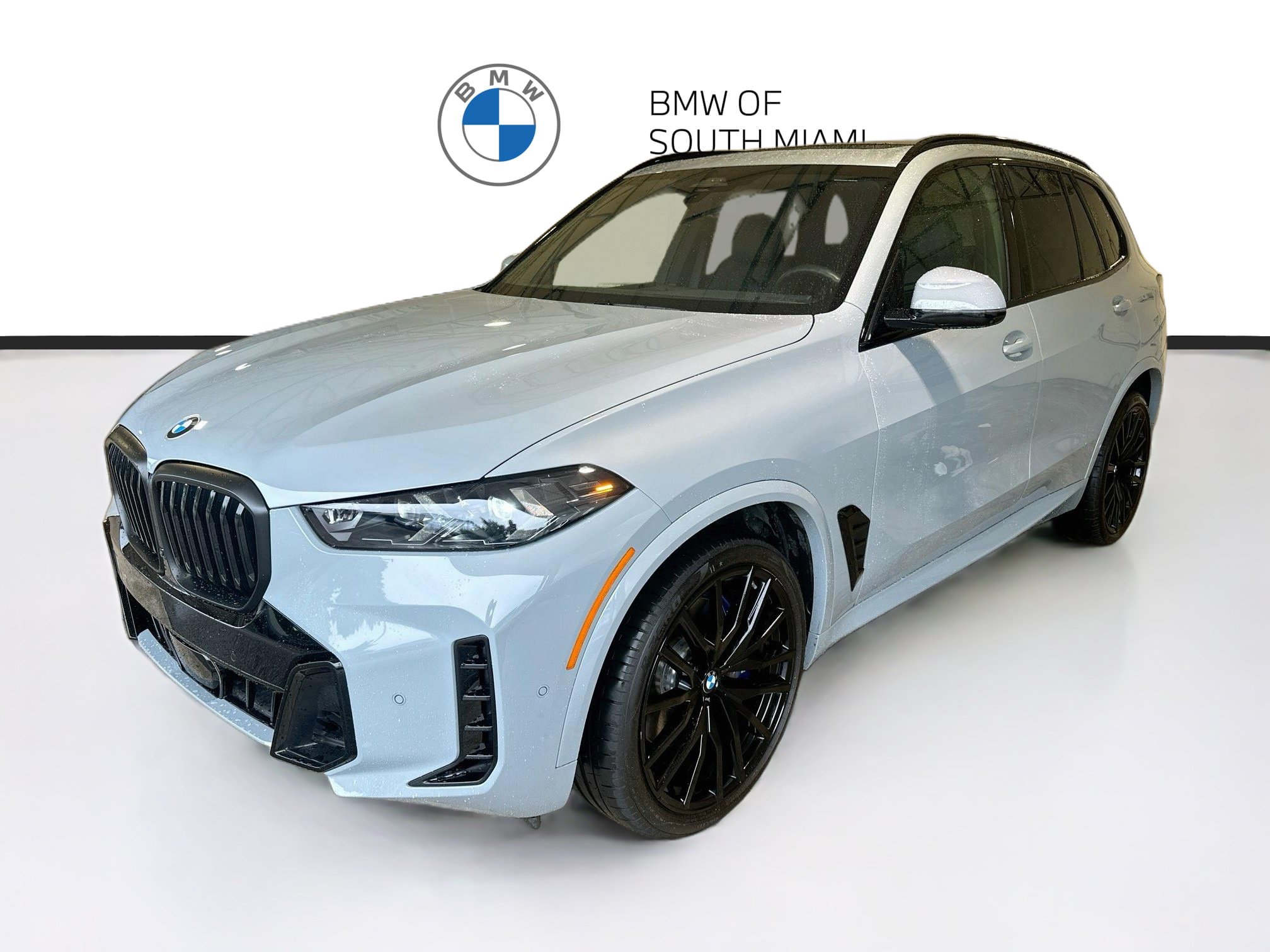 Certified 2024 BMW X5 sDrive40i w/ M Sport Package RWD image 3