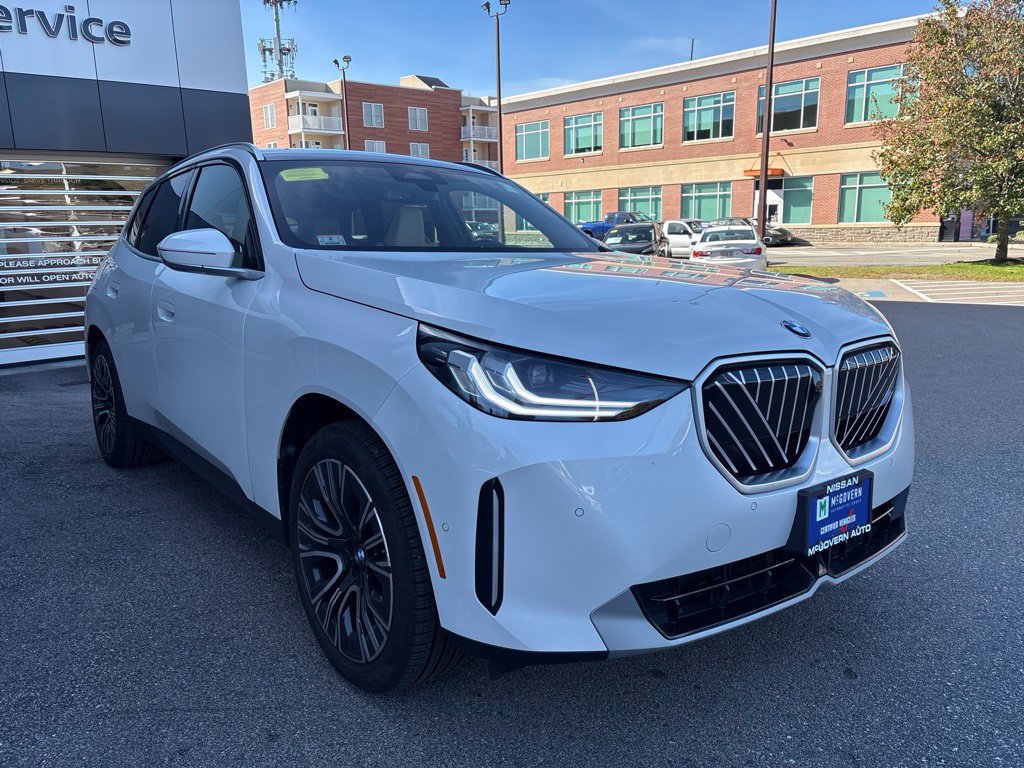 Used 2026 BMW X3 xDrive30i w/ Premium Package AWD/4WD image 4