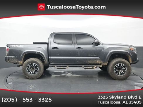 Used 2020 Toyota Tacoma TRD Sport AWD/4WD image 1