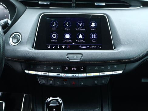 Used 2022 Cadillac XT4 Sport w/ Comfort Package image 16